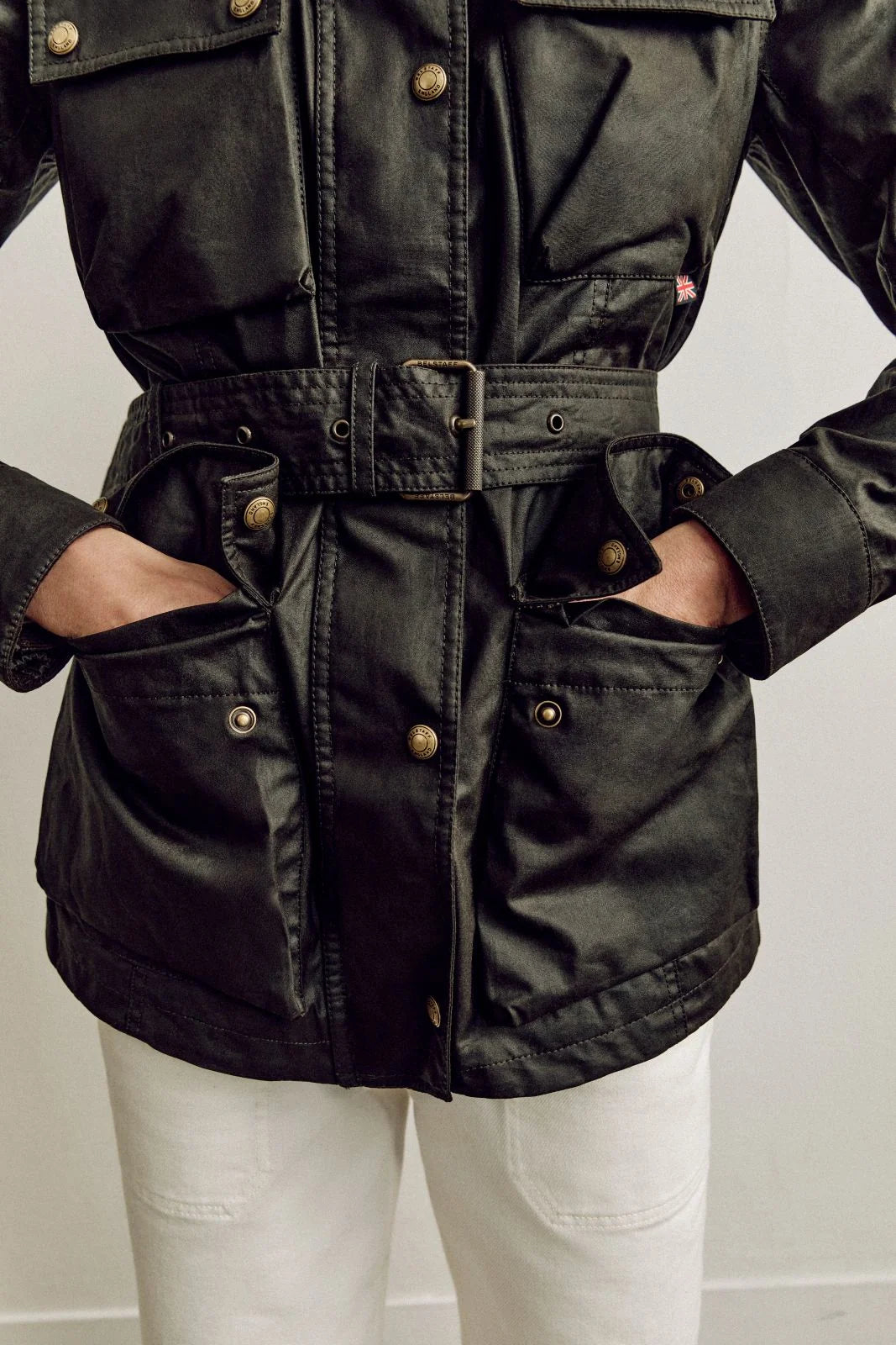 BELSTAFF AI26-27 Giacca Trialmaster Icon Faded Olive Woman - Kirù Boutique 28 | Chiavari